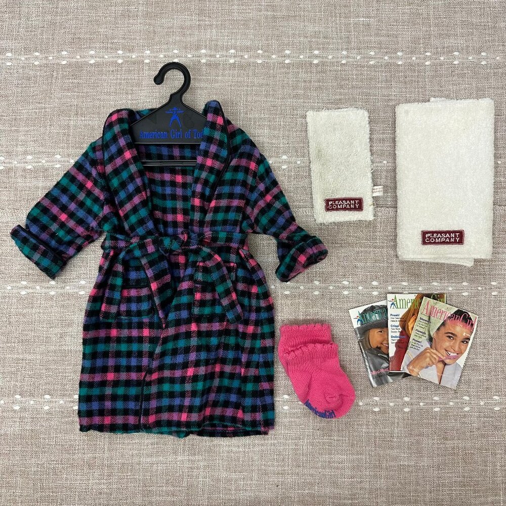 Pleasant Company American Girl of Today 1998 Plaid Robe and Sleep Socks + EXTRAS
